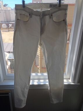 GAP Women's Skinny White Jeans - Slim Tapered Fit Cotton